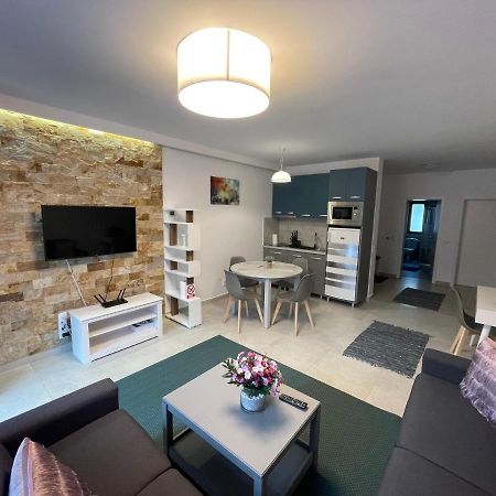 Castle Residence Apt. Zamorei بوستين المظهر الخارجي الصورة