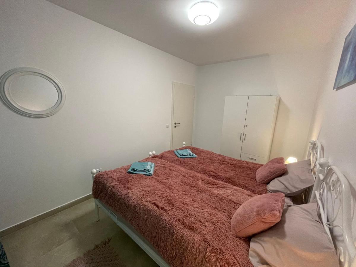Castle Residence Apt. Zamorei بوستين المظهر الخارجي الصورة
