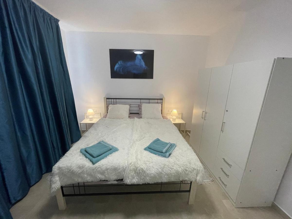 Castle Residence Apt. Zamorei بوستين المظهر الخارجي الصورة
