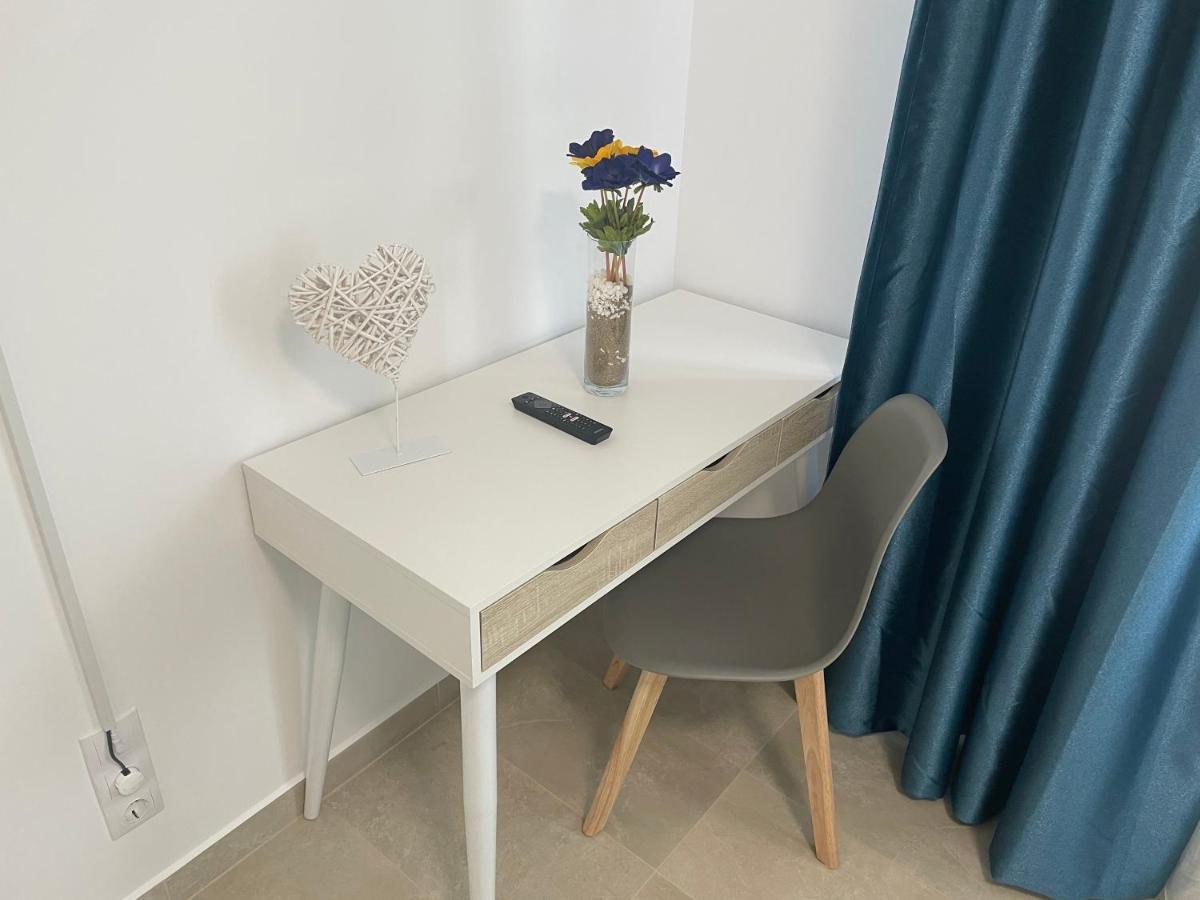 Castle Residence Apt. Zamorei بوستين المظهر الخارجي الصورة